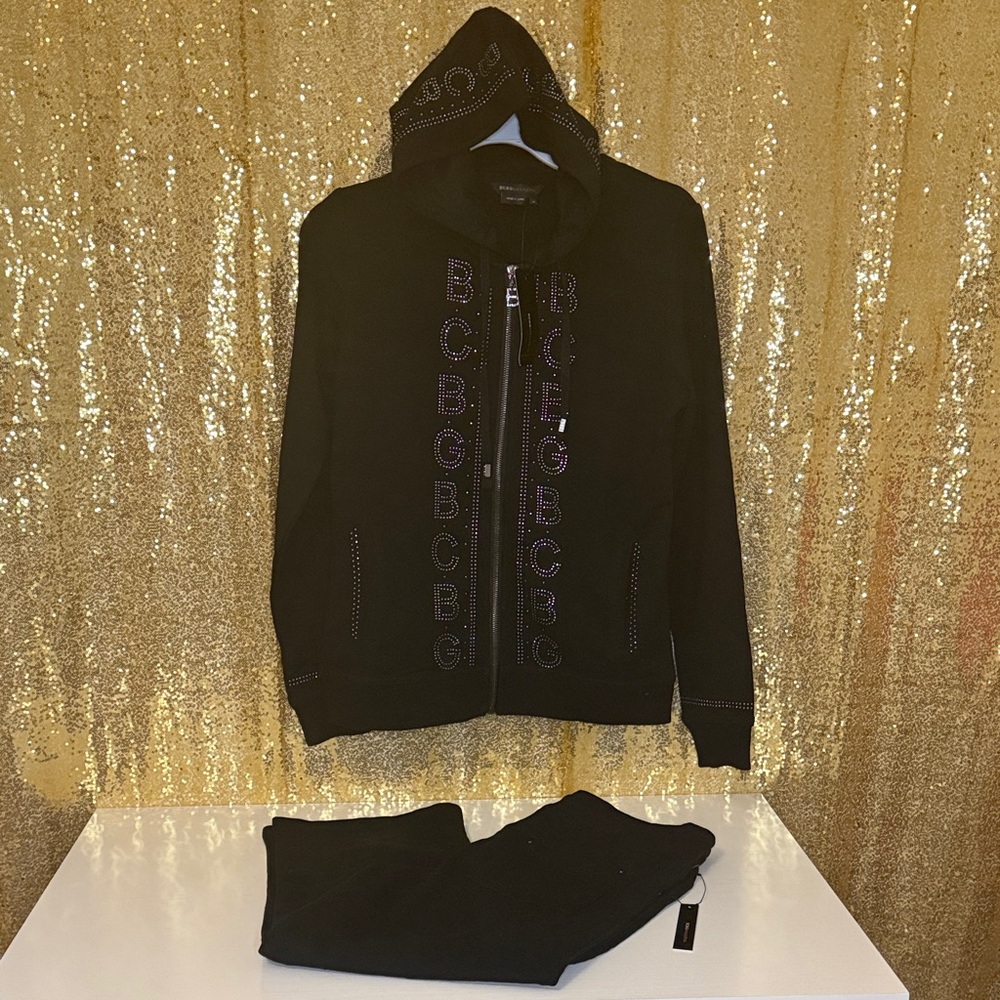 BCBGMaxAzria Black full-zip Hoodie and capri pants tracksuit with silver accents